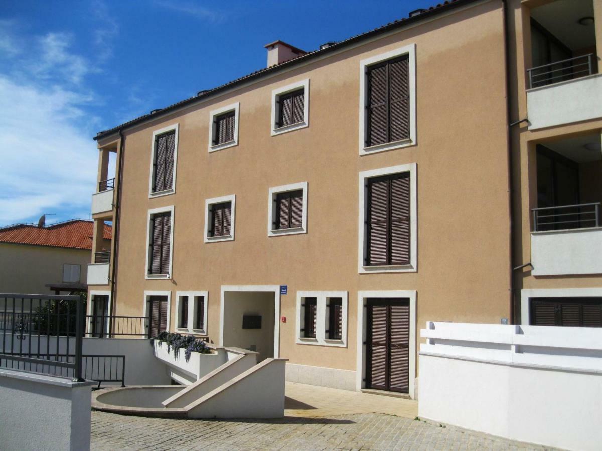 Apartment Oliva Yourcroatiaholiday Премантура Экстерьер фото