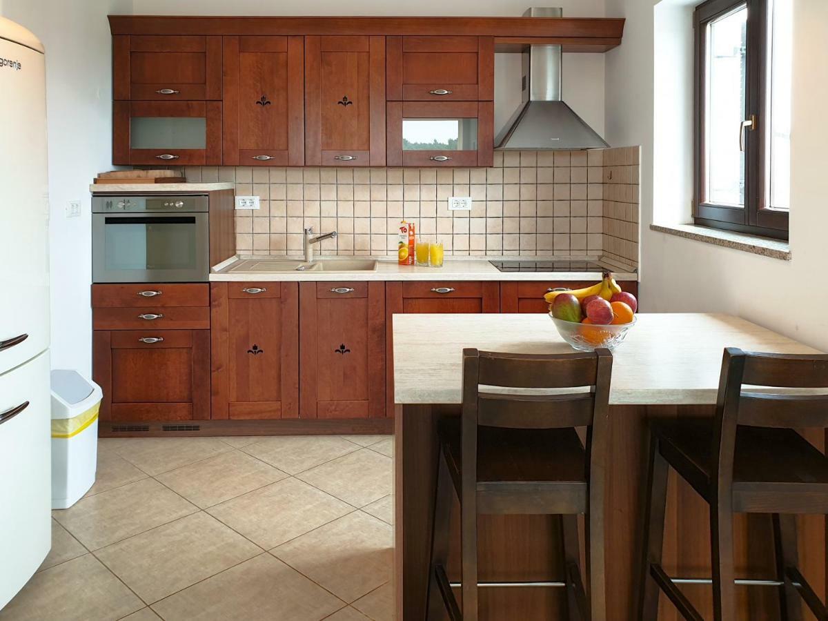 Apartment Oliva Yourcroatiaholiday Премантура Экстерьер фото