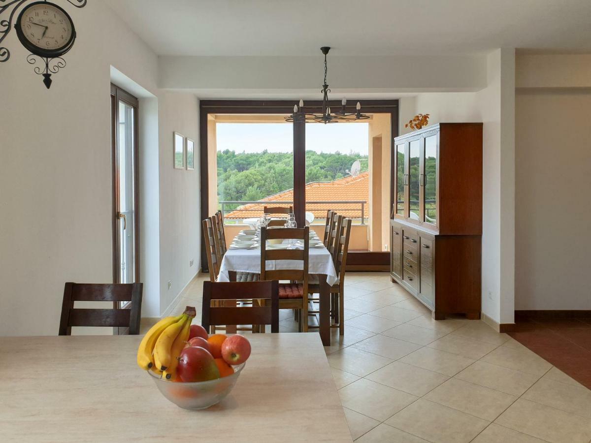 Apartment Oliva Yourcroatiaholiday Премантура Экстерьер фото
