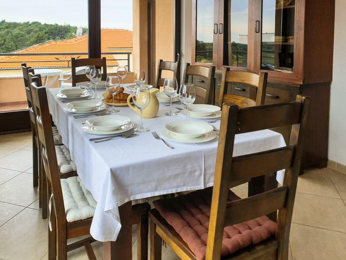 Apartment Oliva Yourcroatiaholiday Премантура Экстерьер фото